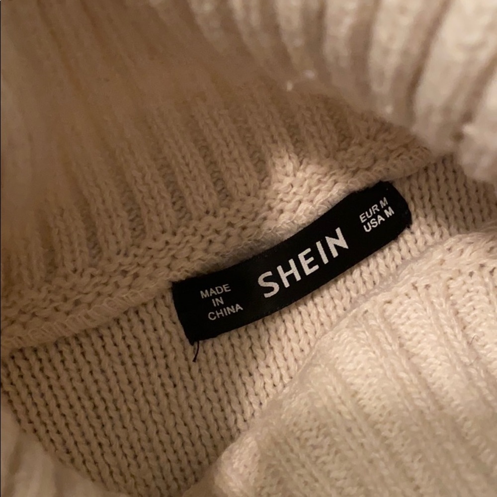 sweater - Picture 3 of 3